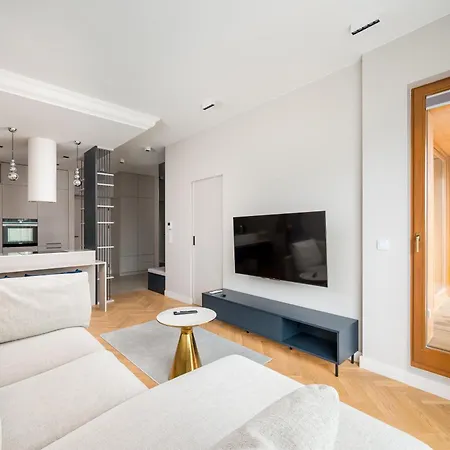 Apartment Metro Slodowiec Deluxe By Bookinghost Warsaw